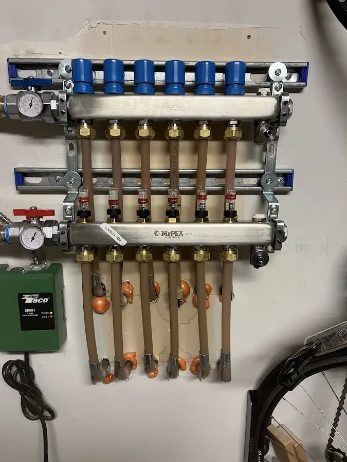 Plumber performing Leak Detection at a residential property in Gilroy